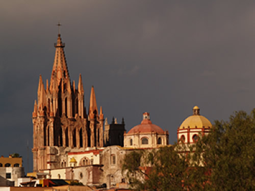 golden-parroquia-san-miguel